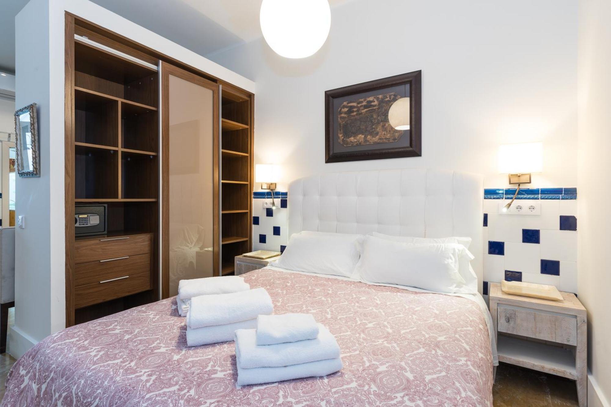 Apartamentos Bartomeu By Habama Group Ситжес Екстериор снимка